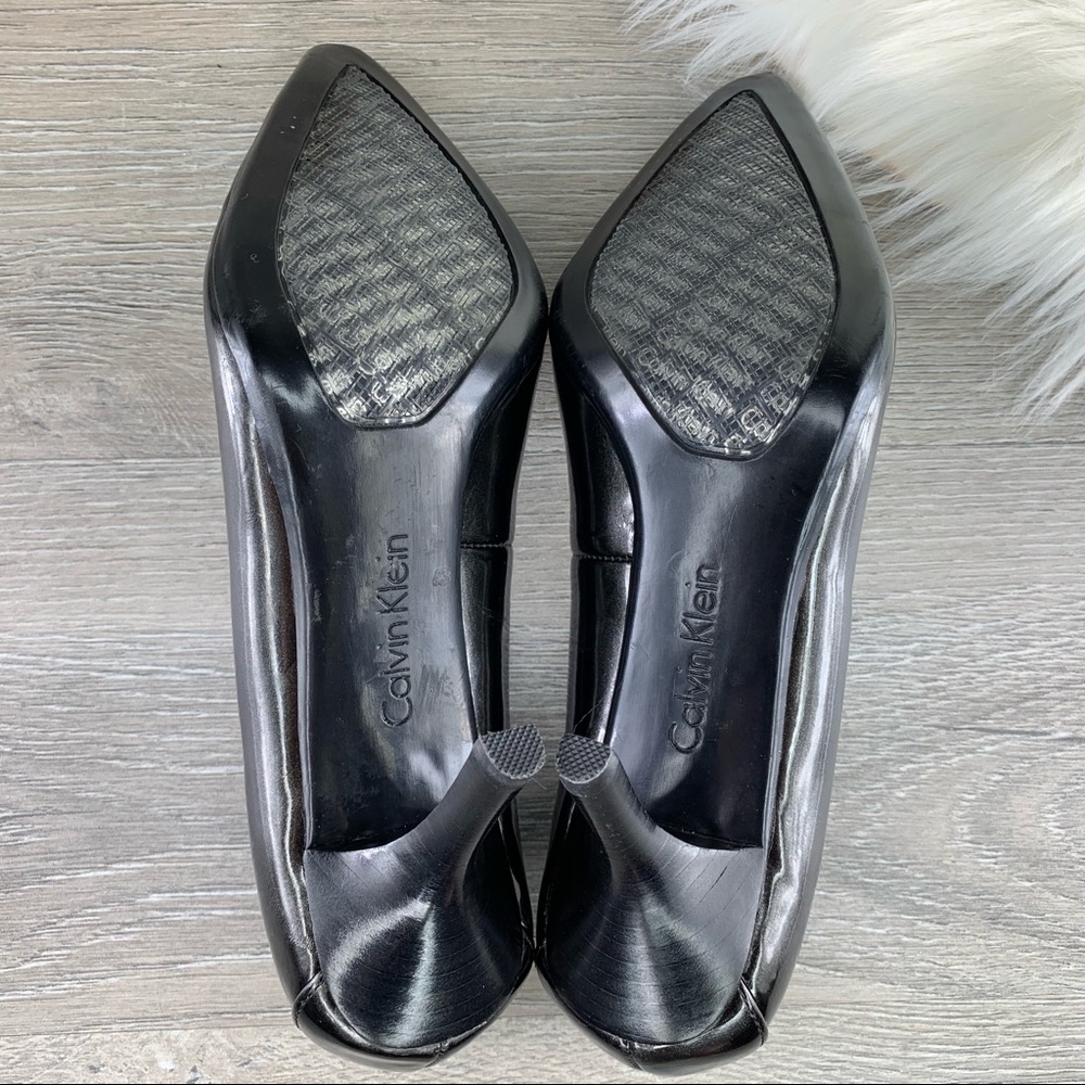 Calvin Klein Dolly Pointed Toe Heels Size 6M - Picture 7 of 8